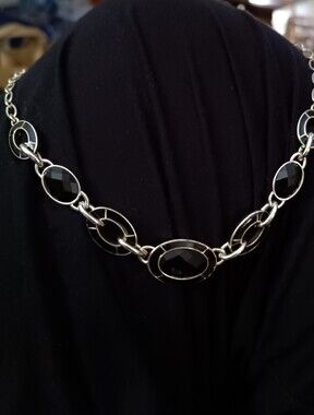 Elegant Black Faceted Stone Link Necklace - Women Jewelry
